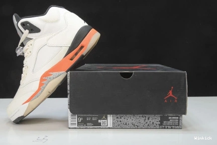 5 DC1060-100 2021 TOTAL JORDAN AIR RETRO ORANGE 0918